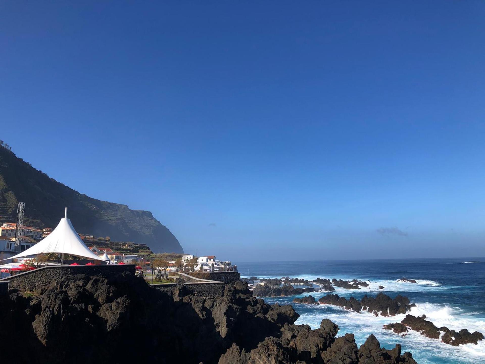 Perola Views Inn By Madeira Sun Travel بورتو مونيز المظهر الخارجي الصورة