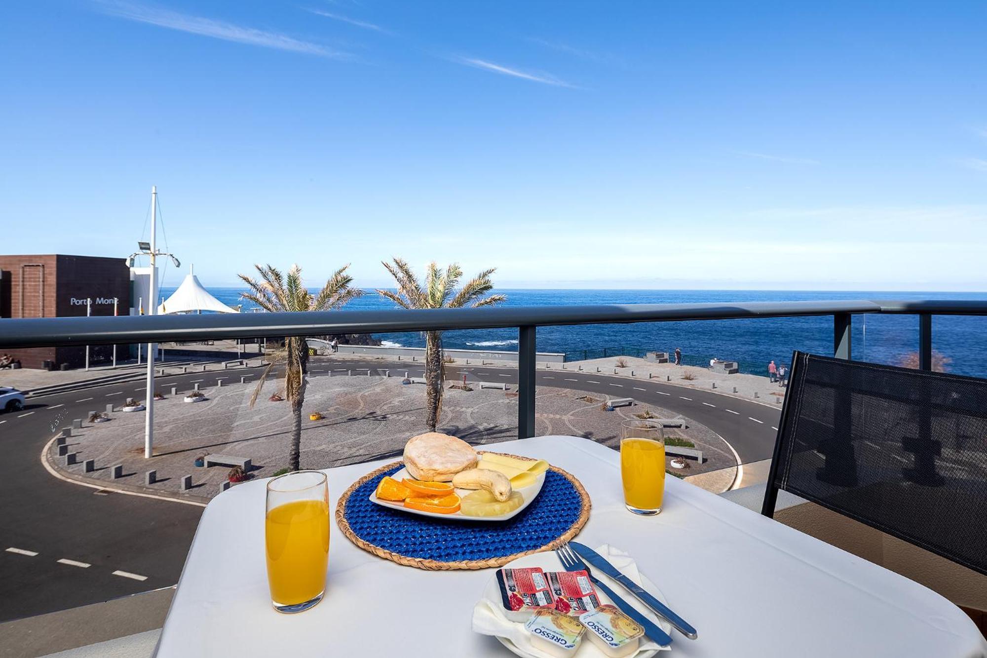 Perola Views Inn By Madeira Sun Travel بورتو مونيز المظهر الخارجي الصورة
