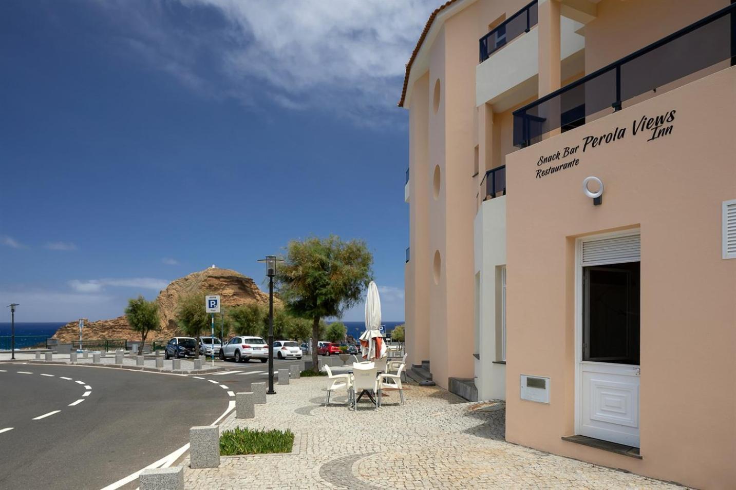 Perola Views Inn By Madeira Sun Travel بورتو مونيز المظهر الخارجي الصورة