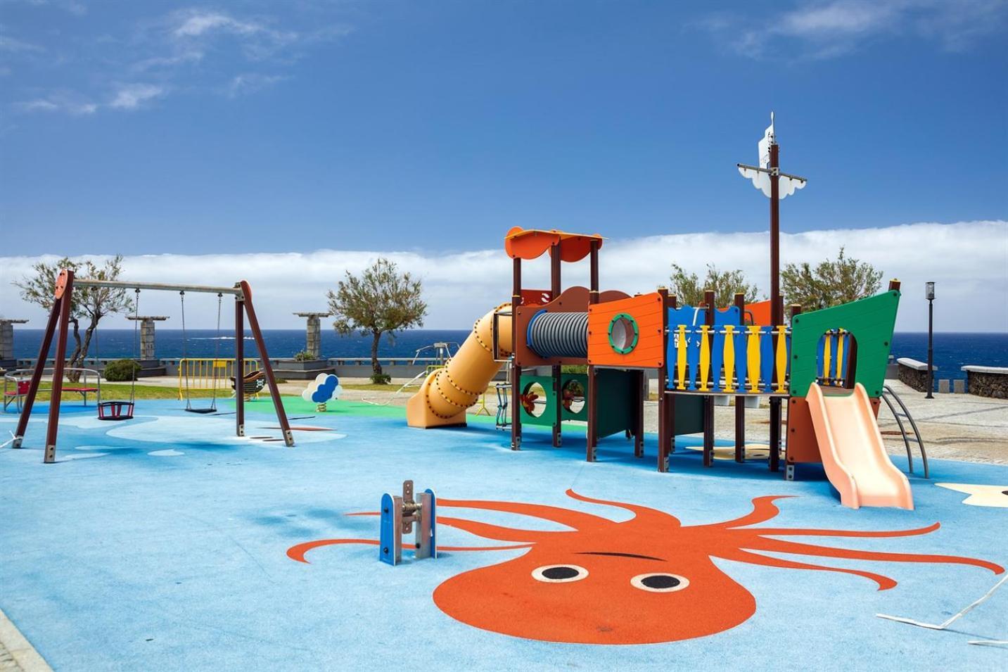 Perola Views Inn By Madeira Sun Travel بورتو مونيز المظهر الخارجي الصورة
