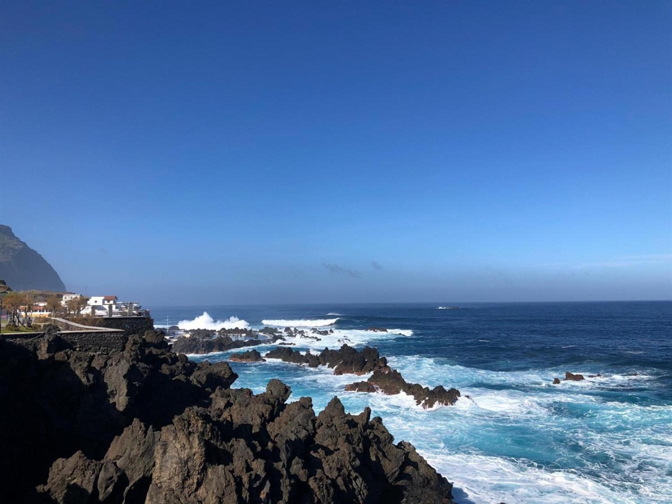 Perola Views Inn By Madeira Sun Travel بورتو مونيز المظهر الخارجي الصورة